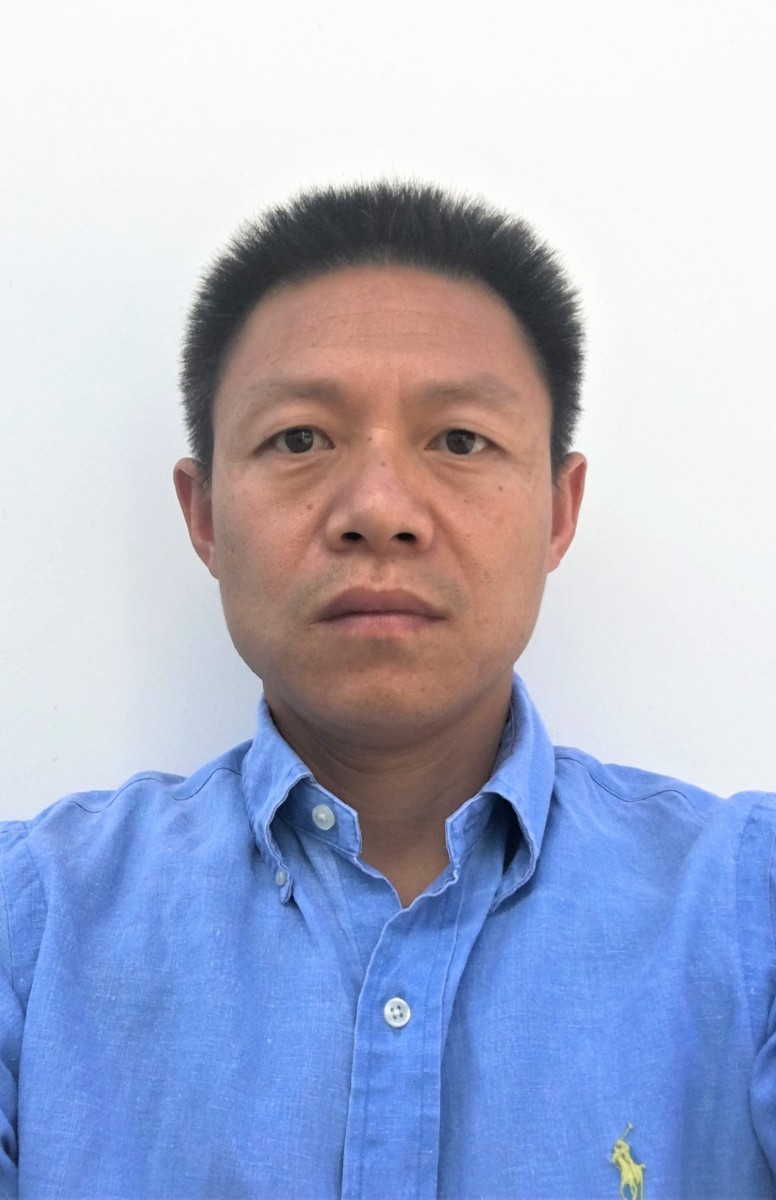 Photo of Dong Zhang