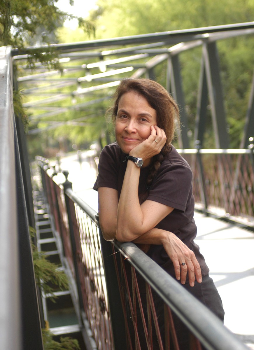 Photograph of Naomi Shihab Nye