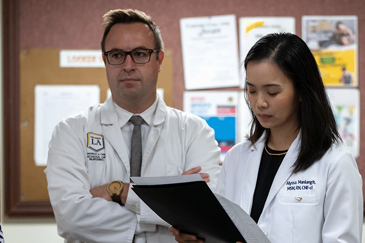 nursing students during medical rounds