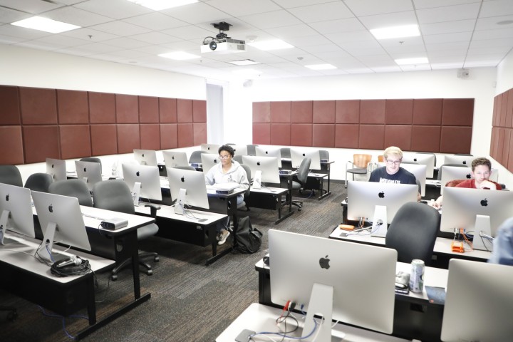 TVFM room